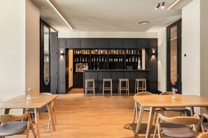 Bar (on property) - Exe Peregrino (Santiago de Compostela)