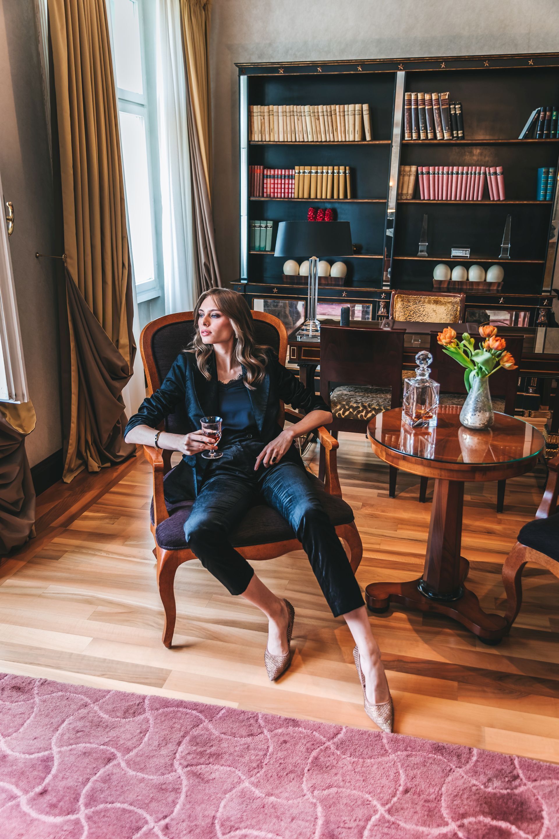 esplanade suite, 1 king bed | premium bedding, down duvets, minibar, in-room safe