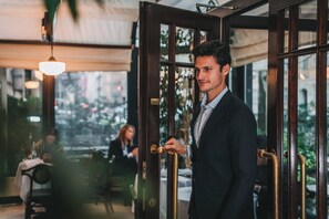 Café da manhã e almoço