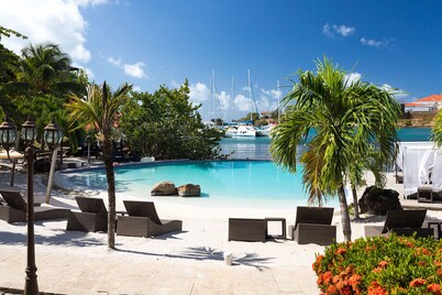 True Blue Bay Resort