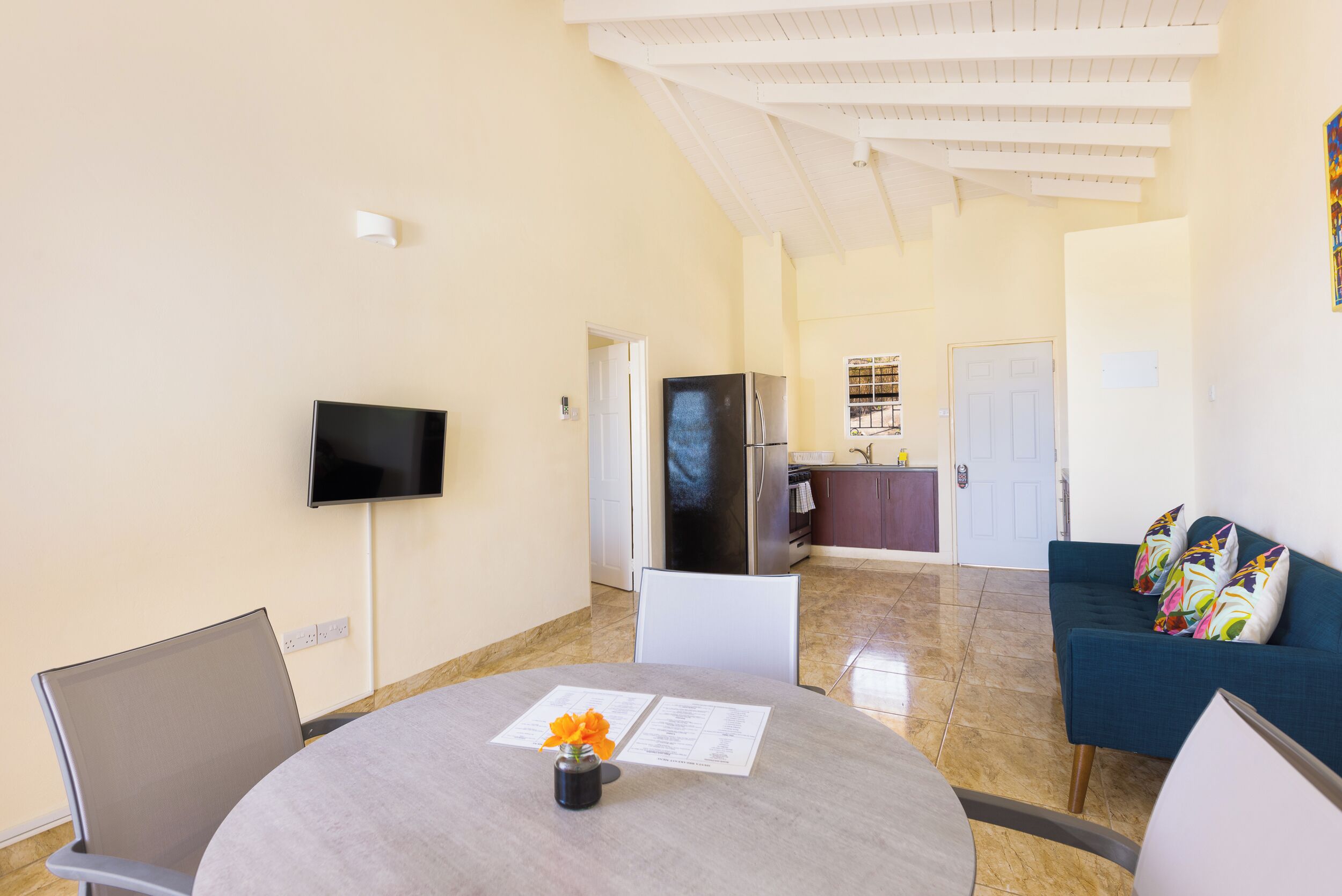 hilltop oceanview suite | in-room safe, desk, iron/ironing board, free wifi