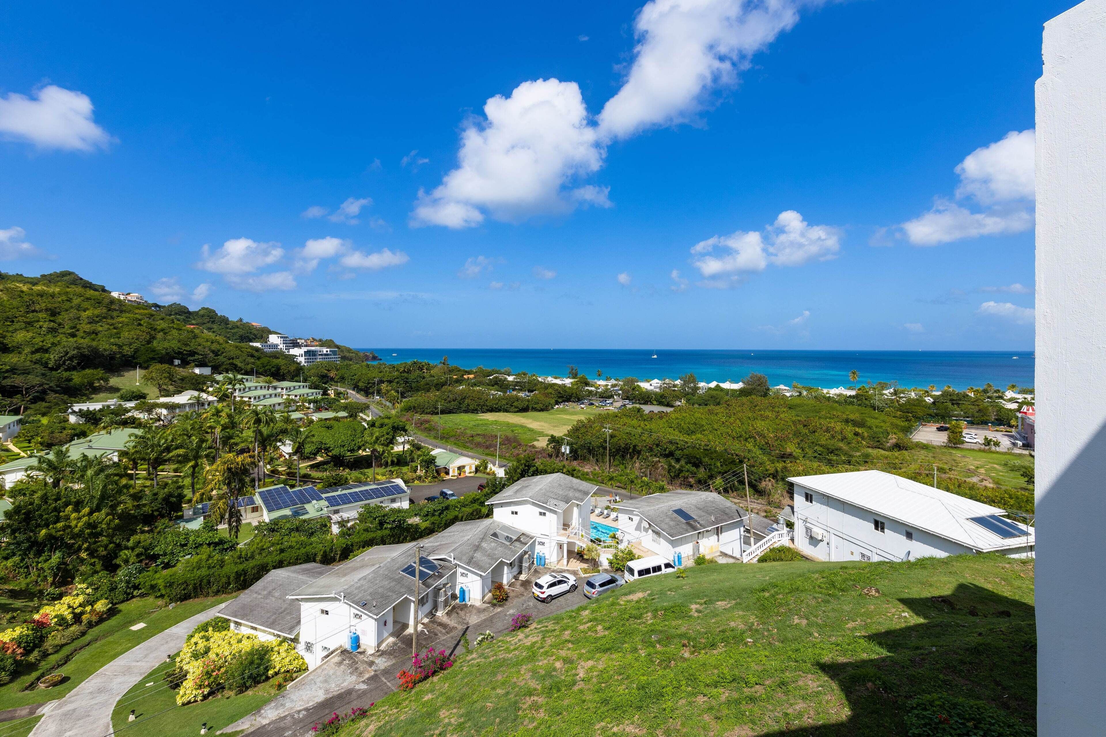 hilltop oceanview suite | terrace/patio