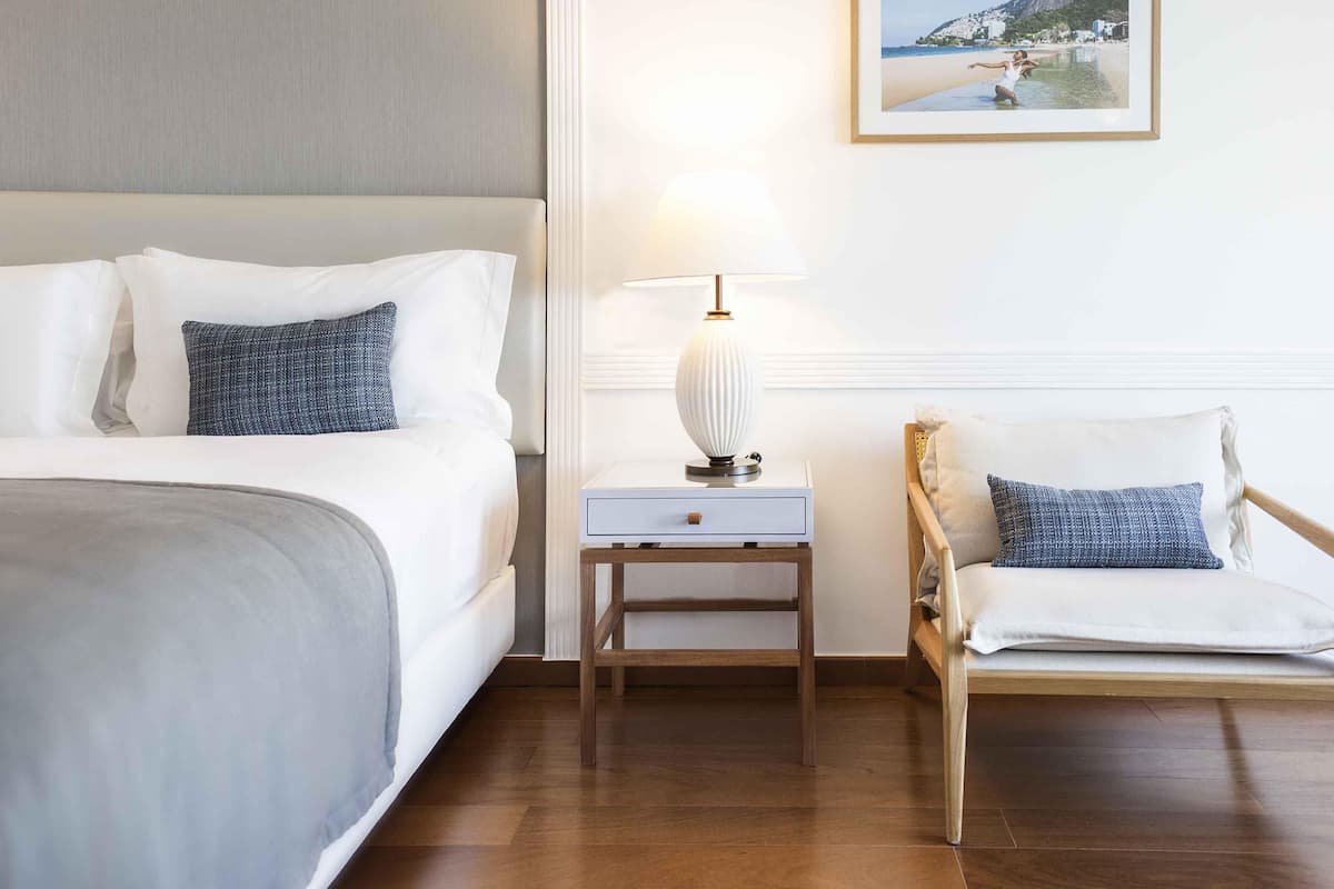 Luxury Room, Sea View | Hypo-allergenic bedding, minibar, in-room safe, desk