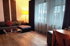 Premium Room, Multiple Beds (Up to 3 Adults) | Hypo-allergenic bedding, desk, blackout drapes, soundproofing