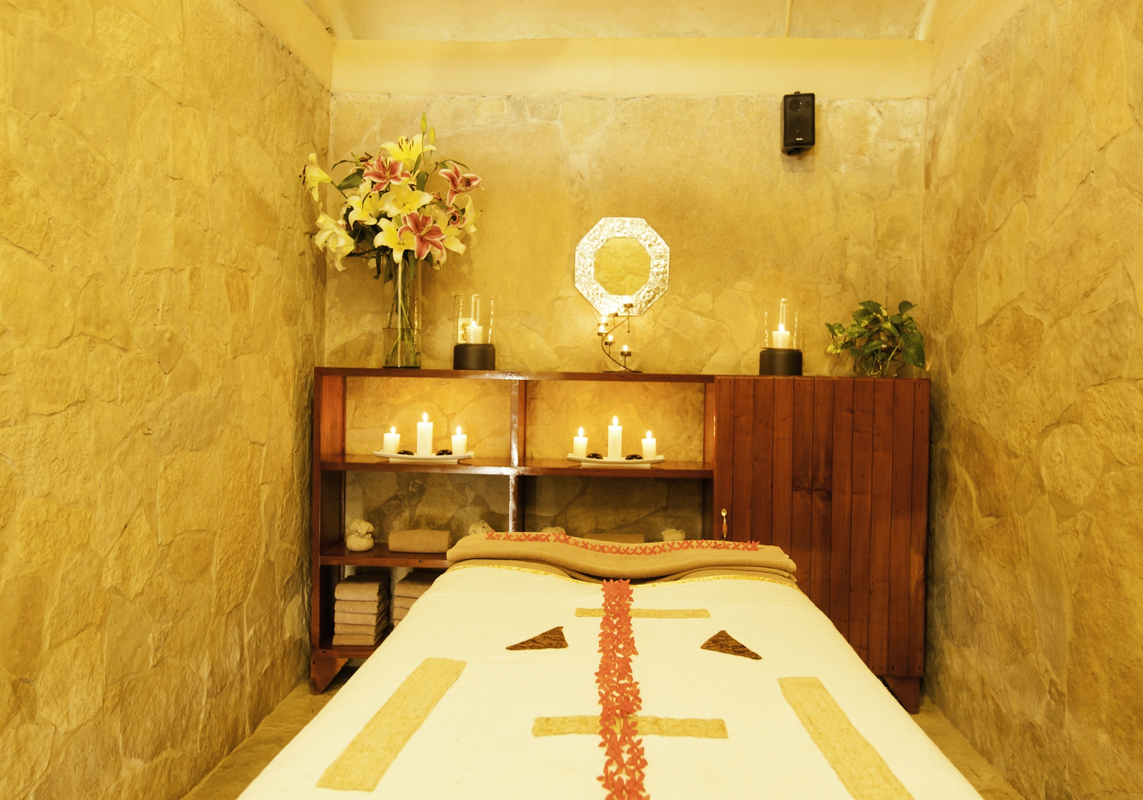 sauna, hot stone massages, deep-tissue massages, swedish massages