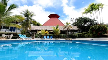Utomhuspool