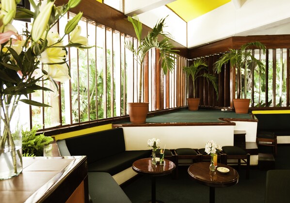 ロビー応接スペース