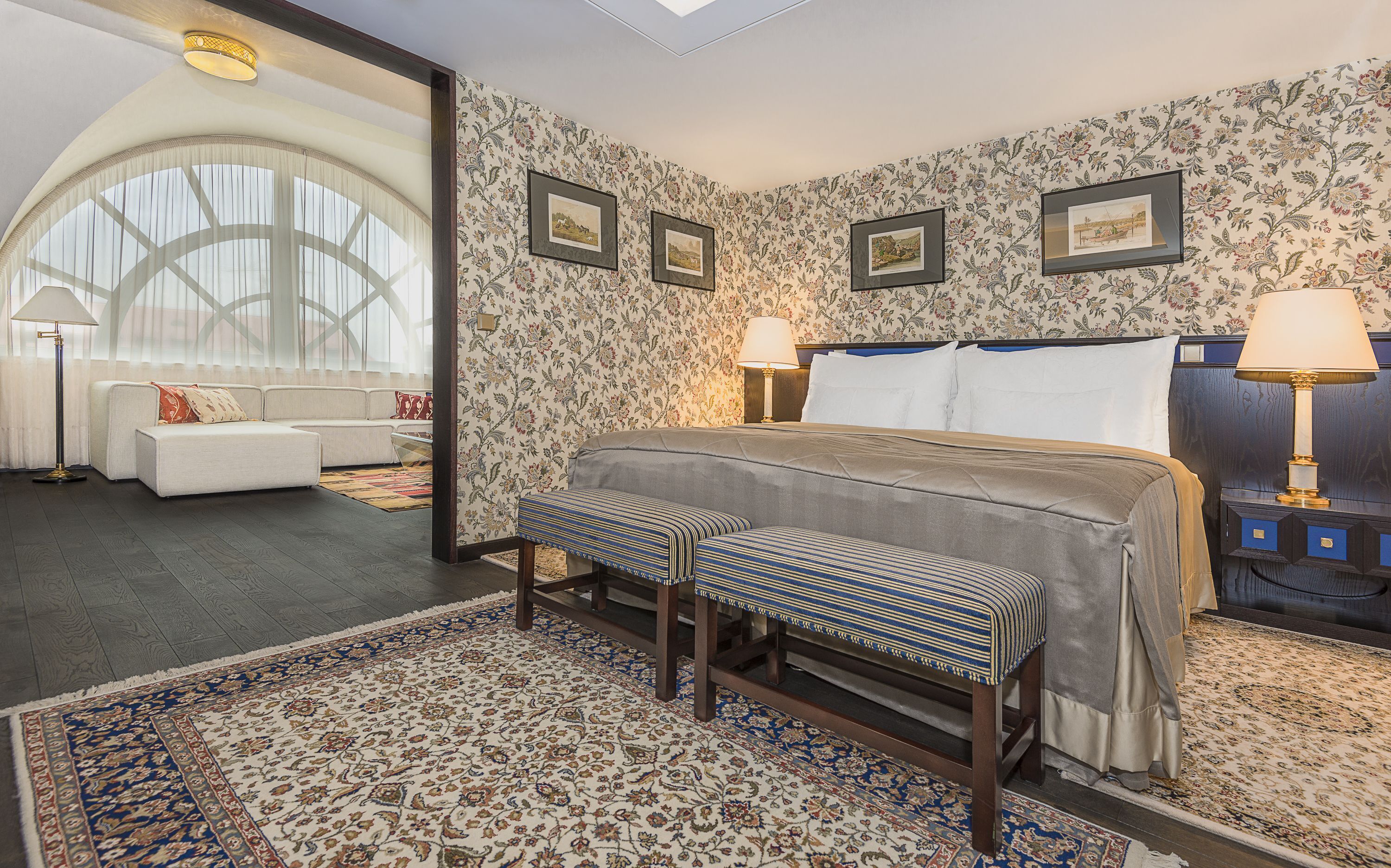 Minibar, in-room safe, desk, laptop workspace