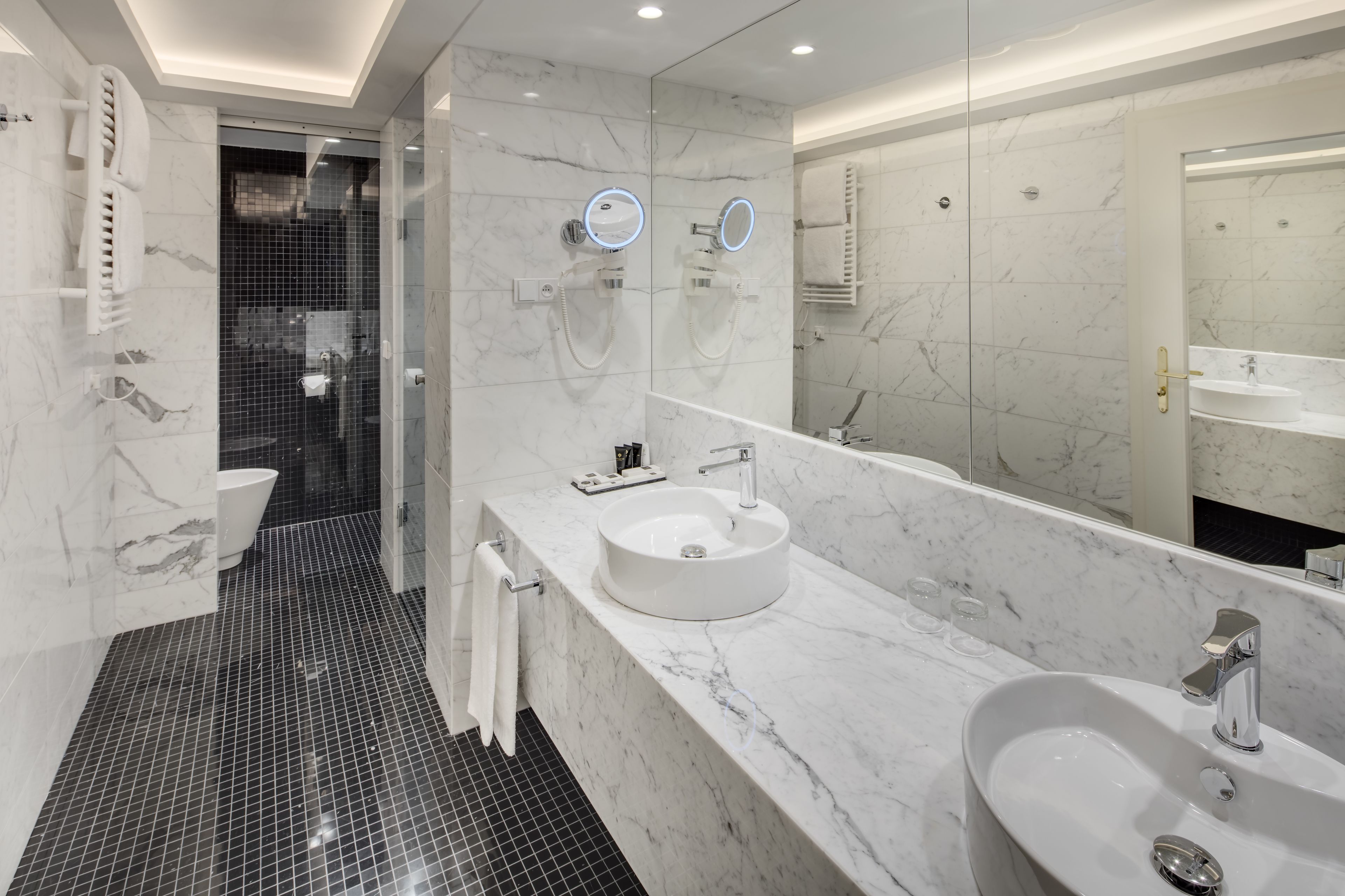 Photo - Hotel Savoy Prague