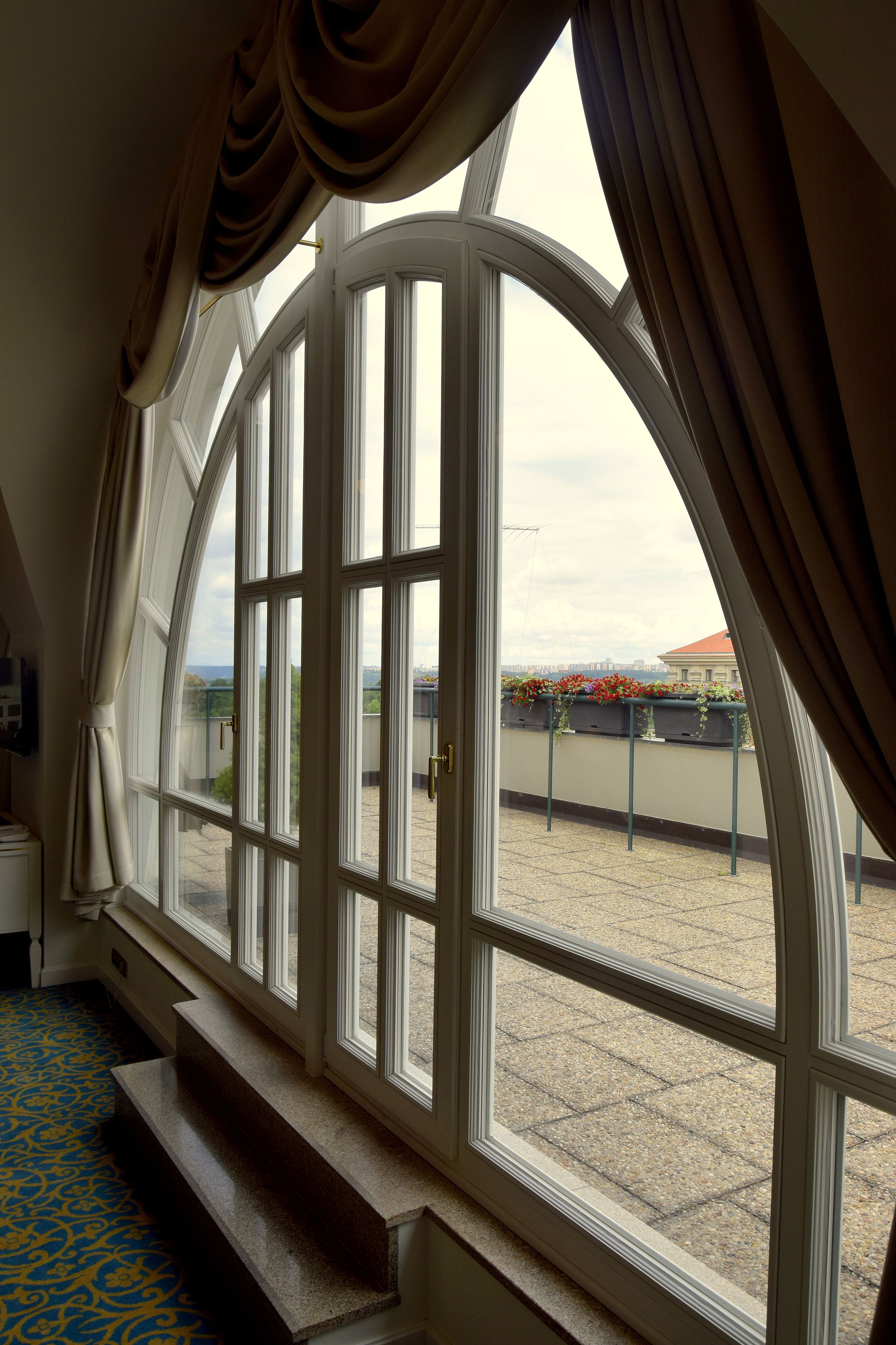 savoy suite with terrace | terrace/patio