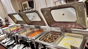 Daily buffet breakfast (CZK 390 per person)