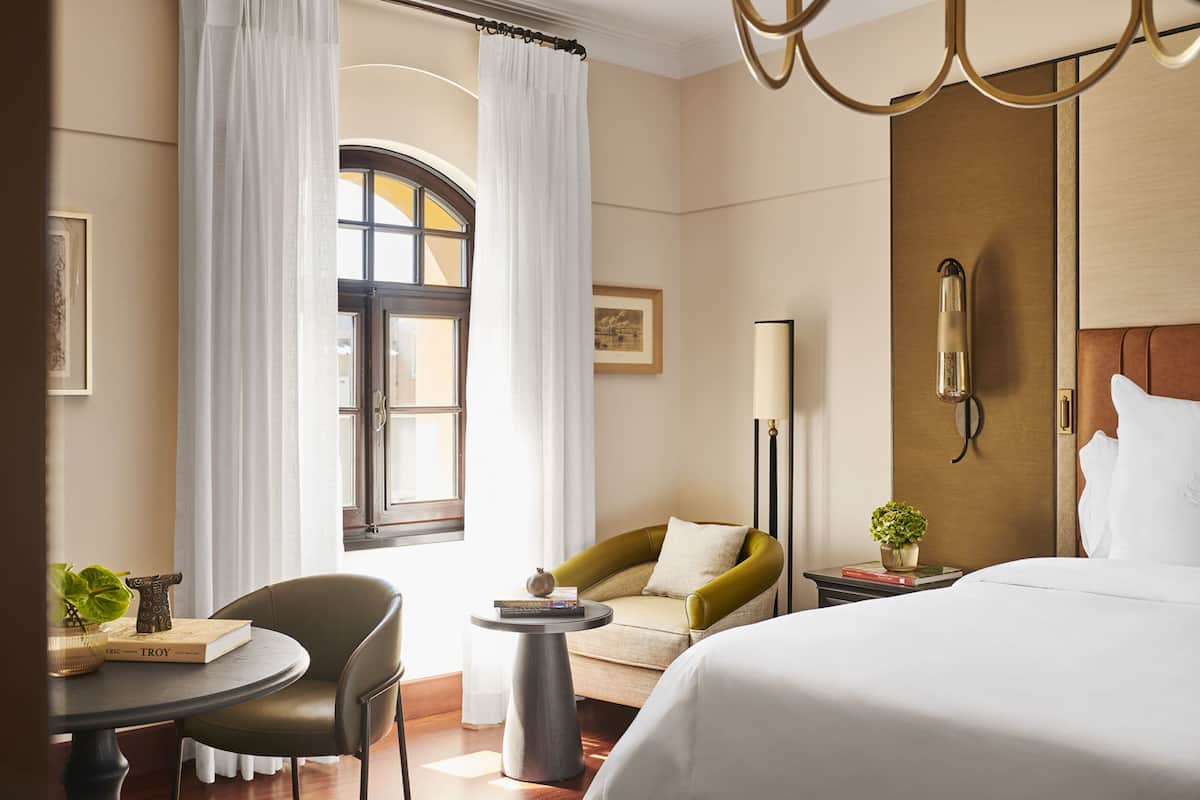 Ropa de cama de alta calidad, edredón y minibar
