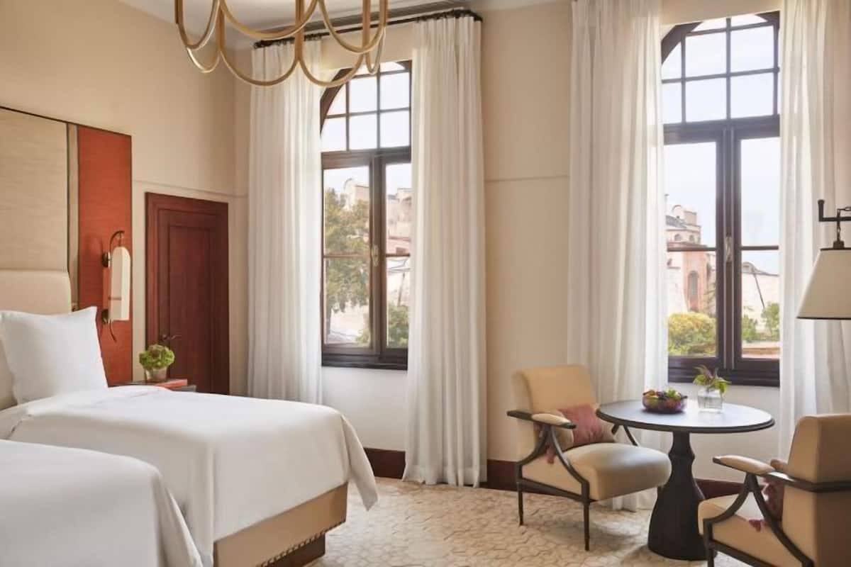 Literie de qualité, couette en duvet, minibar