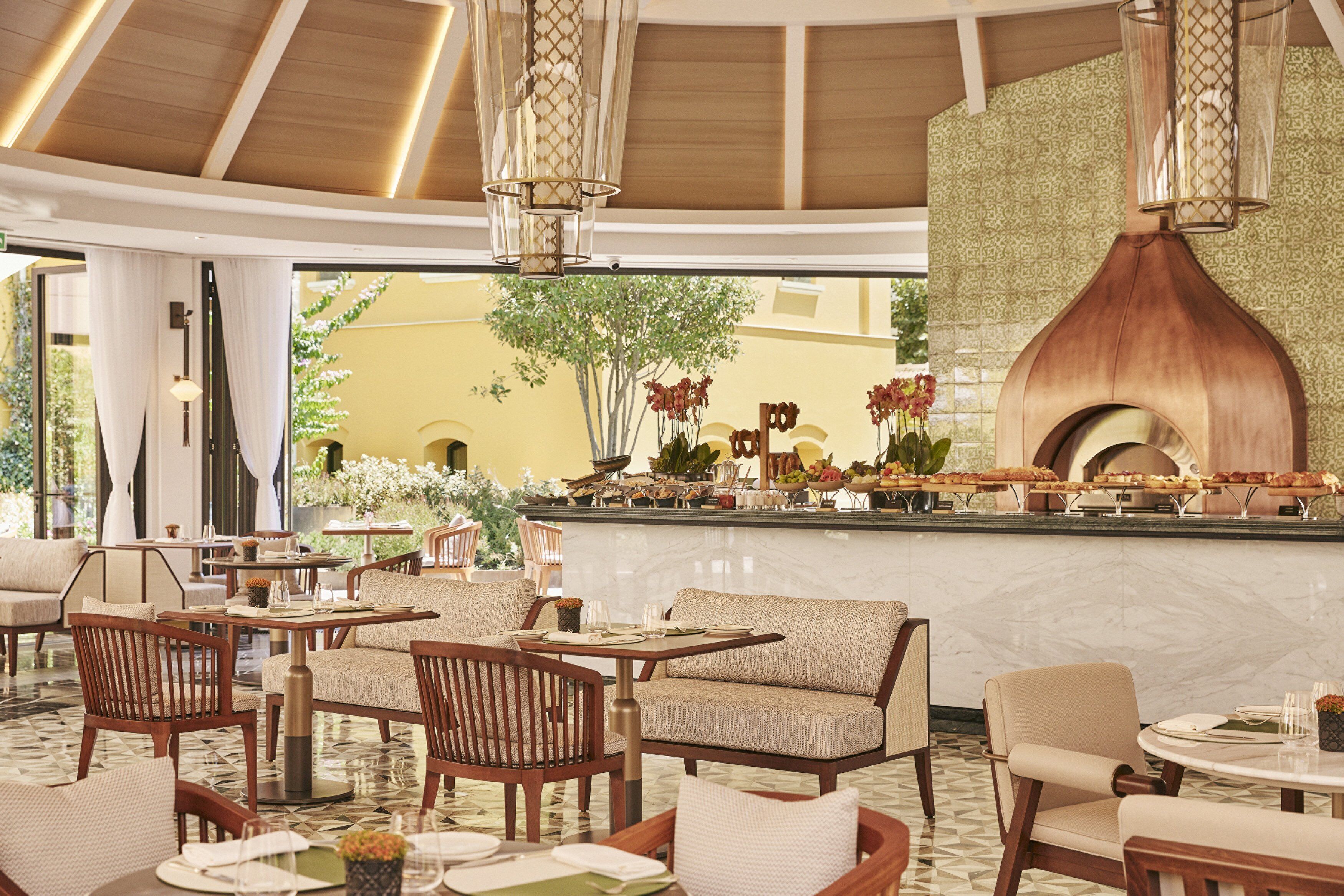 2 Restaurants, Frühstück