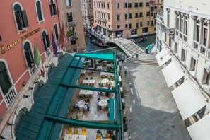 واجهة المنشأة