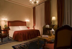 Deluxe Room, 1 Double or 2 Single Beds | Hypo-allergenic bedding, minibar, in-room safe, desk