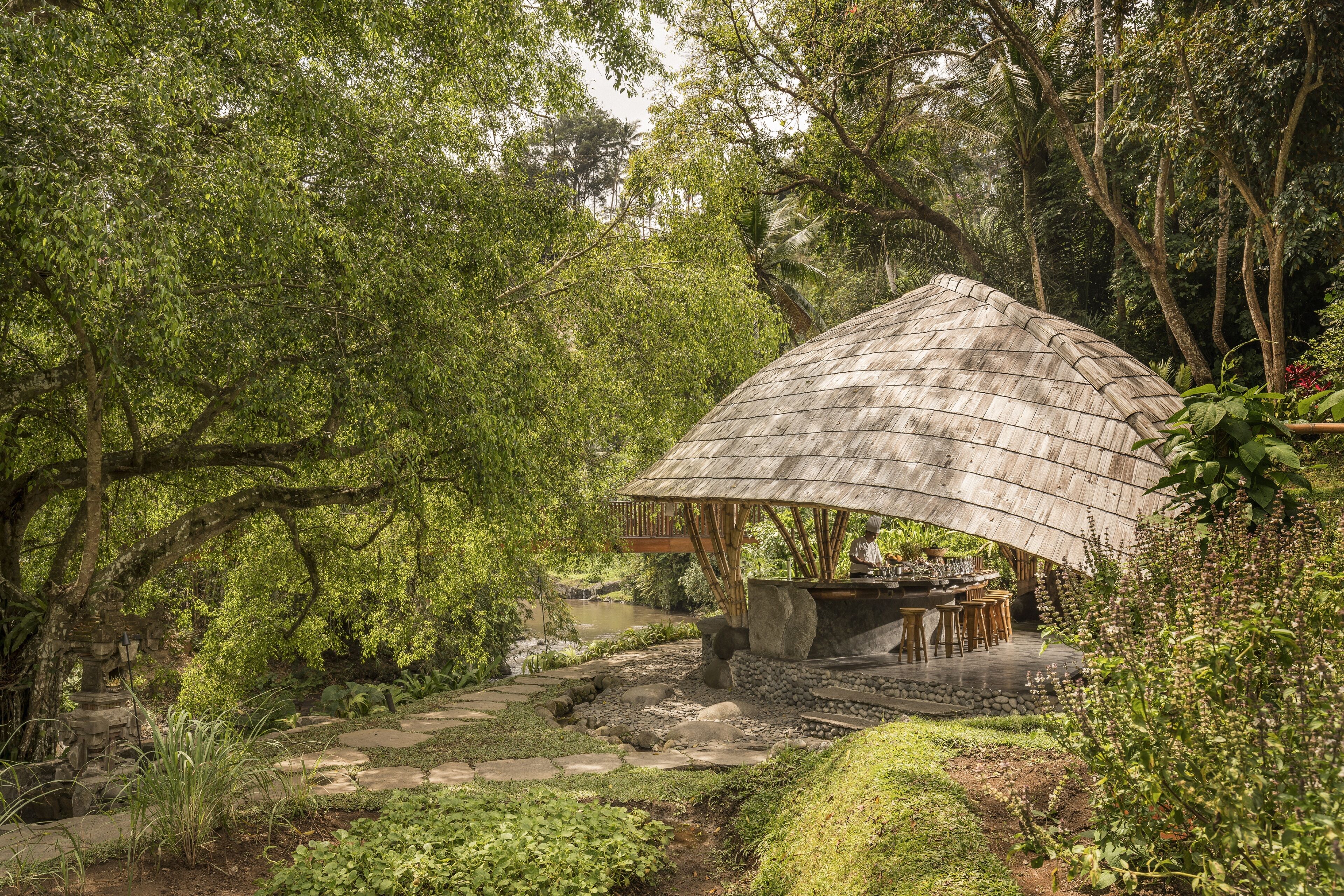 3 restaurants, breakfast, lunch, dinner served; indonesian cuisine