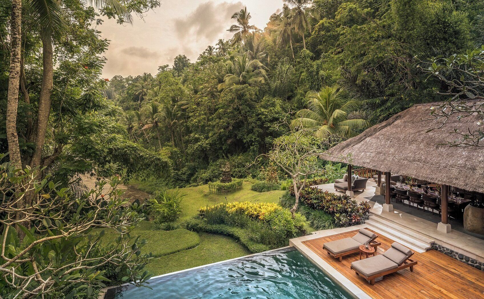 Outdoor pool, sun loungers