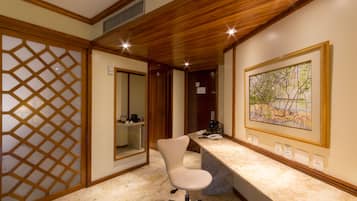 Room amenity