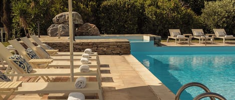 Outdoor pool, sun loungers