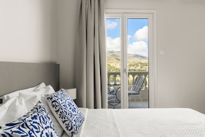 Superior Triple Room, Sea View