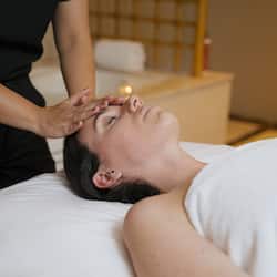 Trattamenti per il corpo, massaggi “deep tissue”, massaggi sportivi