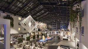 Lobby - Estrel Hotel Berlin (Berlin)