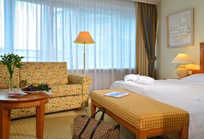 Superior Room, 2 Twin Beds | Minibar, in-room safe, soundproofing, free cribs/infant beds