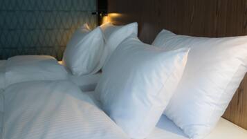 Superior Room | Hypo-allergenic bedding, minibar, in-room safe, desk