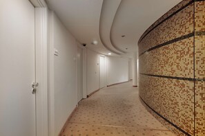 Interior - Hotel Domicil Berlin By Golden Tulip (Berlin)