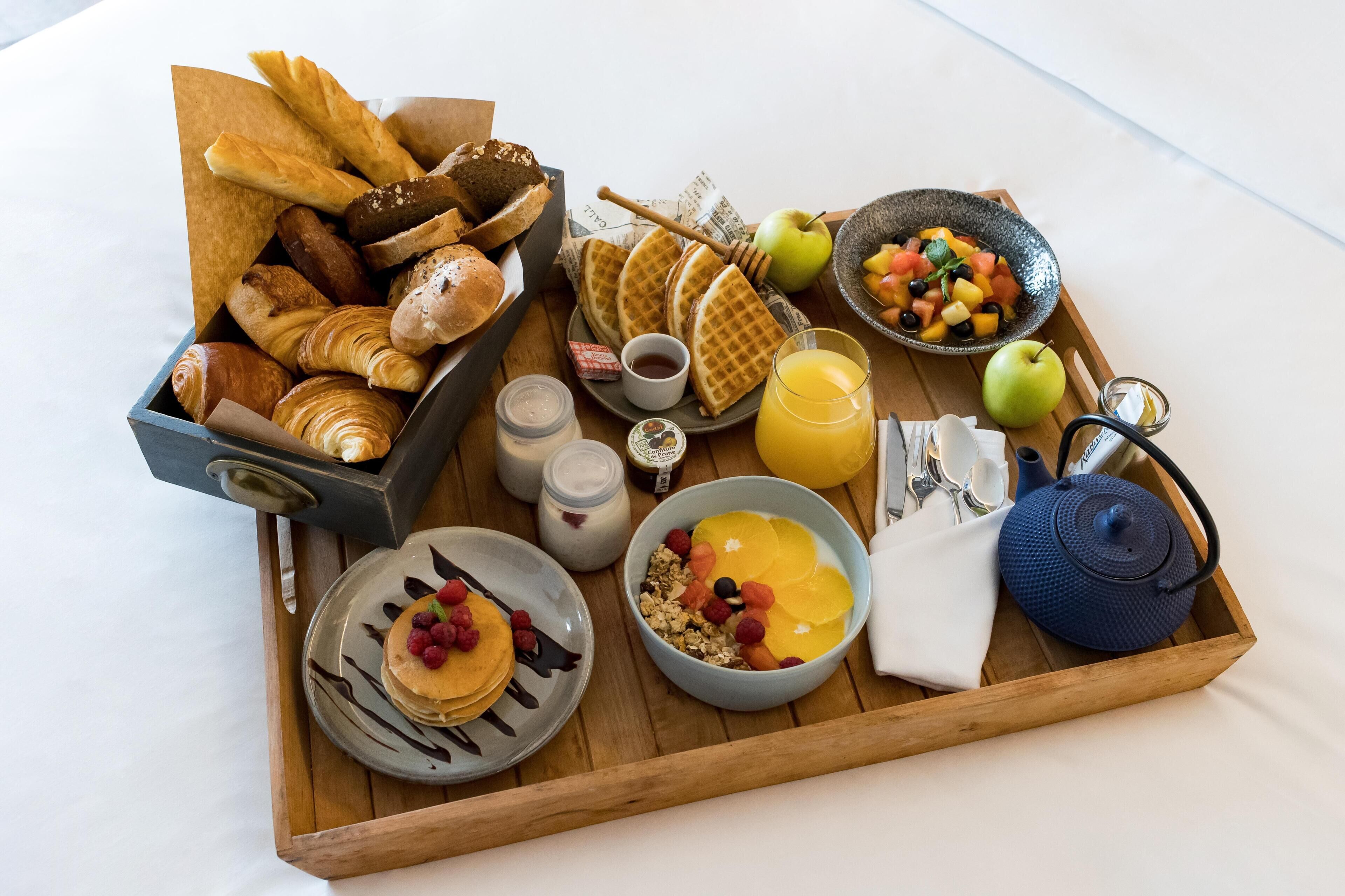 Café da manhã com buffet todos os dias mediante uma taxa