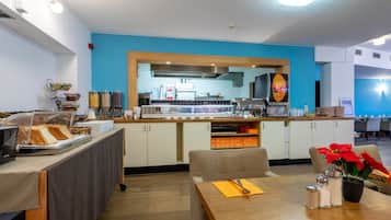 Buffet breakfast on weekends (EUR 15 per person)
