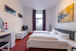 Bureau, Wi-Fi gratuit, draps fournis