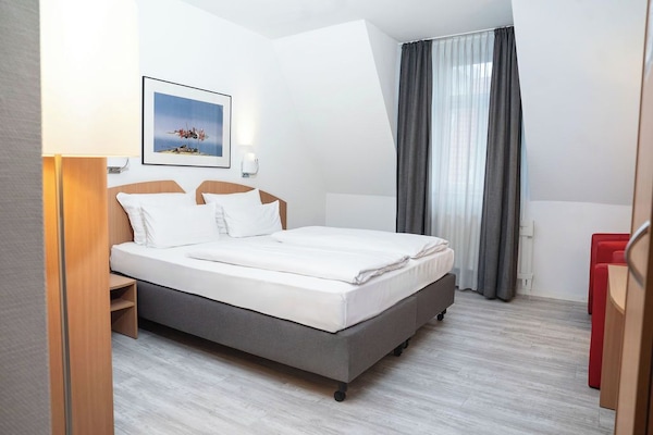 Superior Double Room | Premium bedding, pillowtop beds, in-room safe, desk