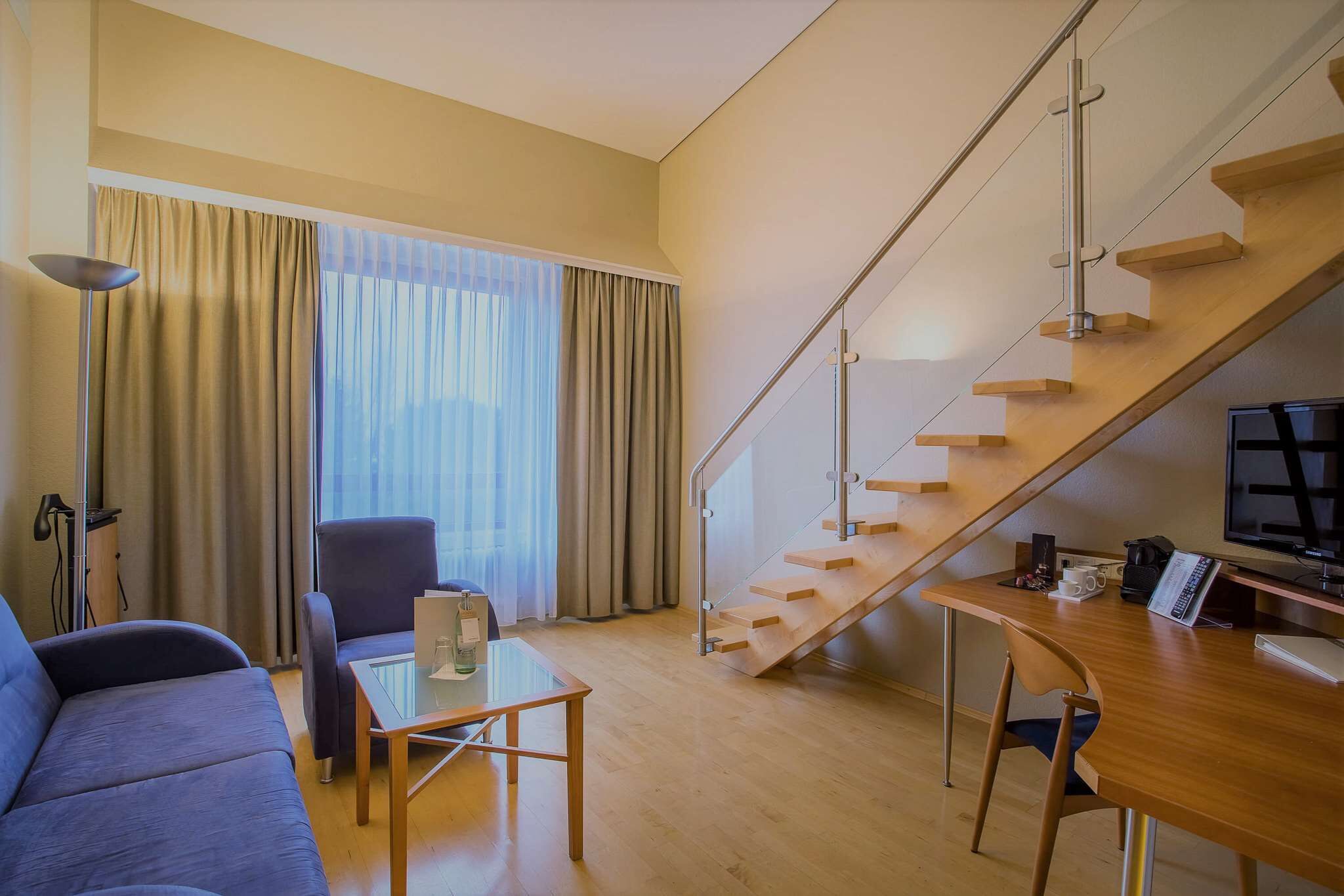 room (maisonette) | hypo-allergenic bedding, in-room safe, desk, laptop workspace