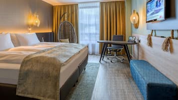 Superior Room, 1 Double Bed | Hypo-allergenic bedding, in-room safe, desk, laptop workspace