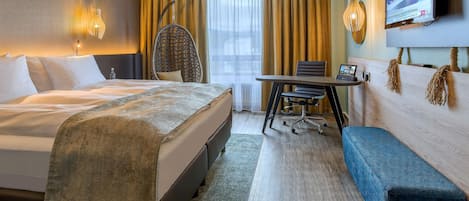 Habitación superior, 1 cama matrimonial | Ropa de cama hipoalergénica y caja de seguridad en la habitación