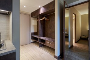 Gio Suite | 1 多间卧室、客房内保险箱、特色装修、特色家居