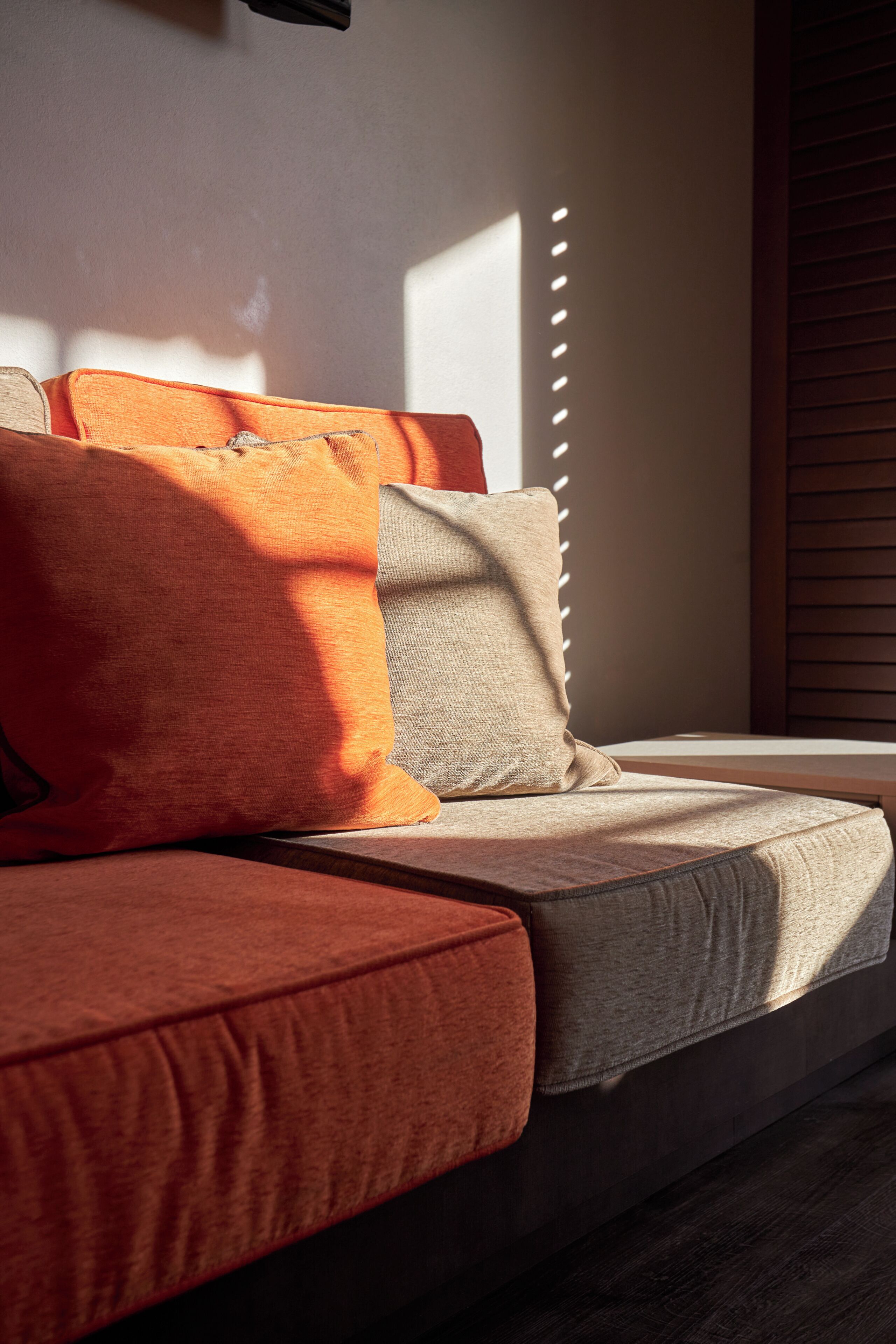 Tweepersoonskamer, uitzicht op tuin | Een kluis op de kamer, individueel gedecoreerd, individueel gemeubileerd
