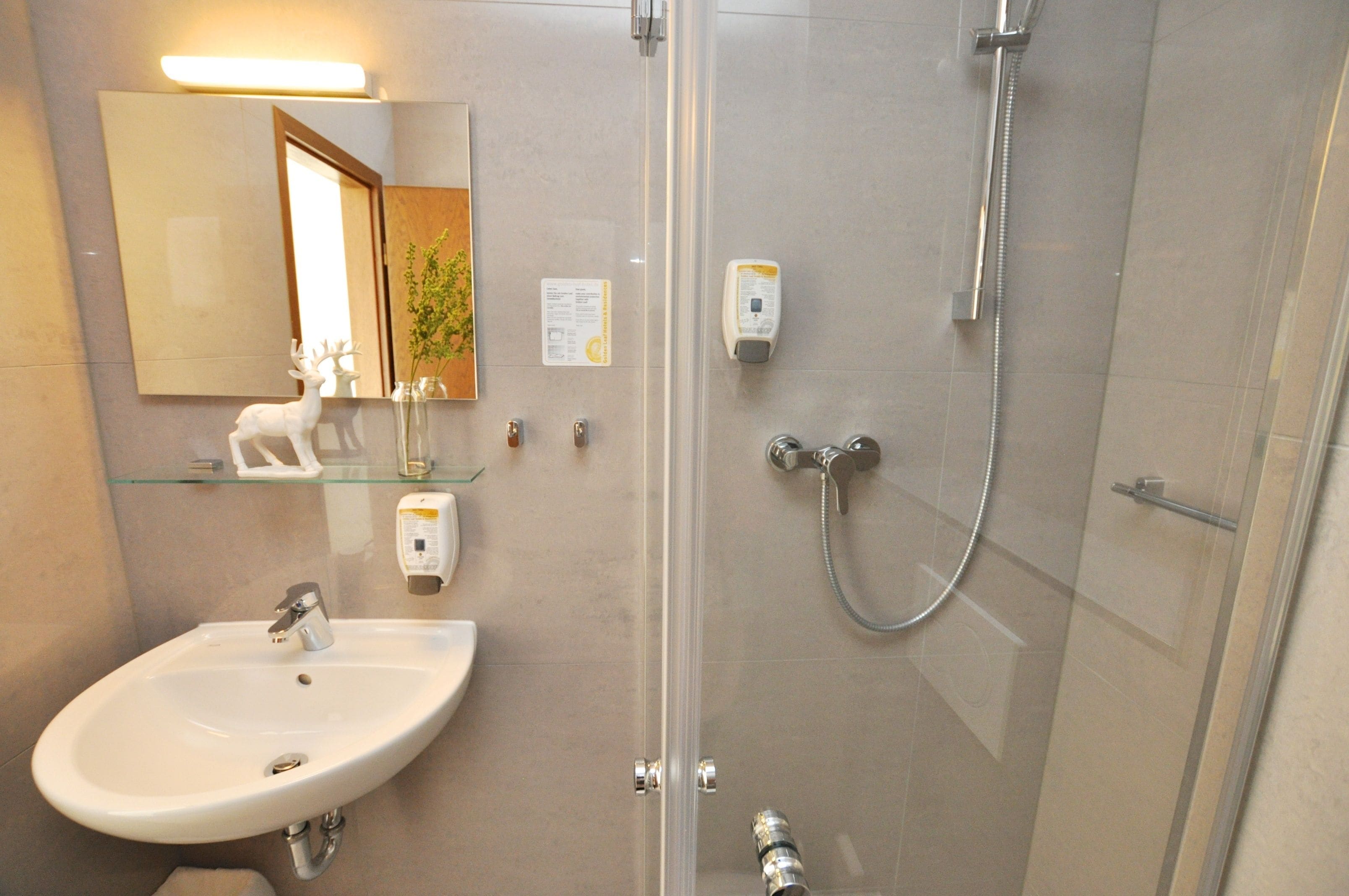 Photo - Hotel Perlach Allee by Blattl