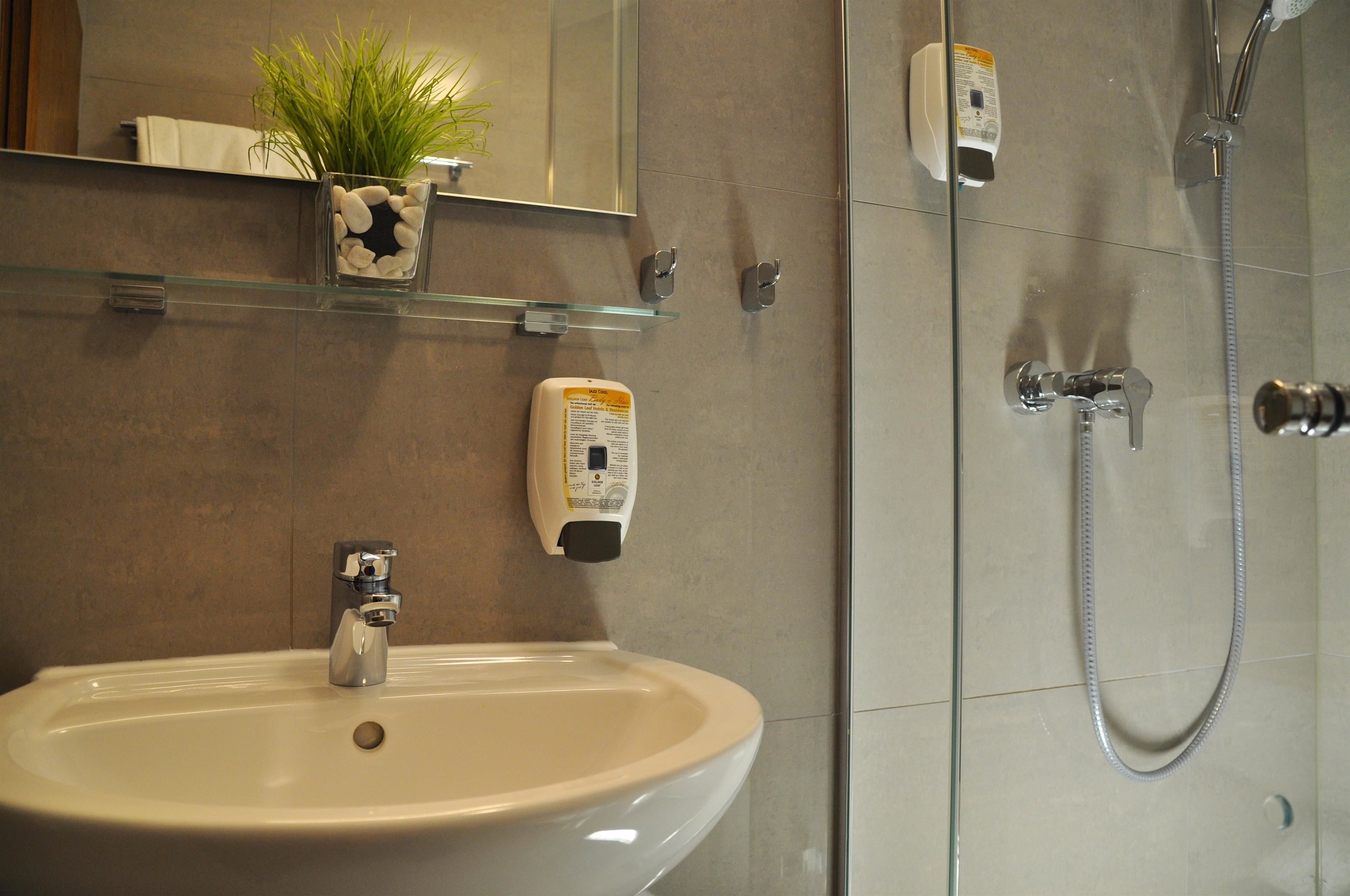 Photo - Hotel Perlach Allee by Blattl