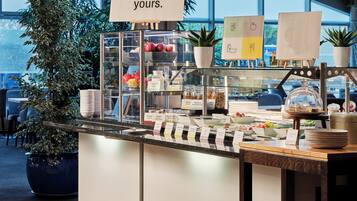 Tägliches inbegriffenes Frühstücksbuffet