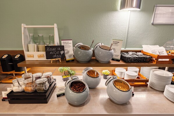 Tägliches inbegriffenes Frühstücksbuffet