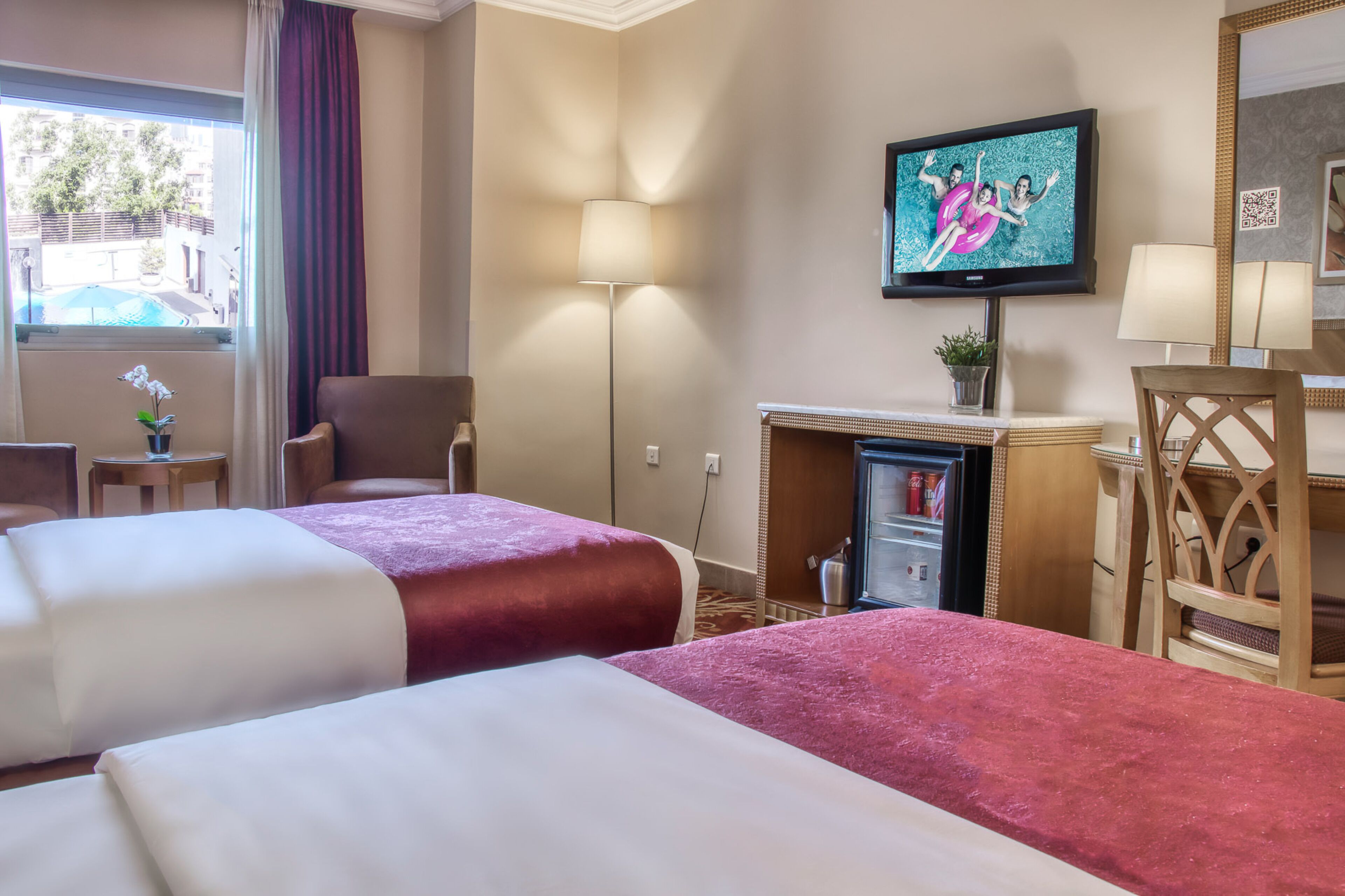 Photo - Geneva Hotel