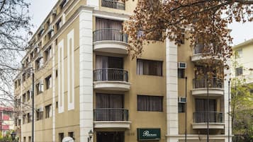 Façana frontal de l'allotjament