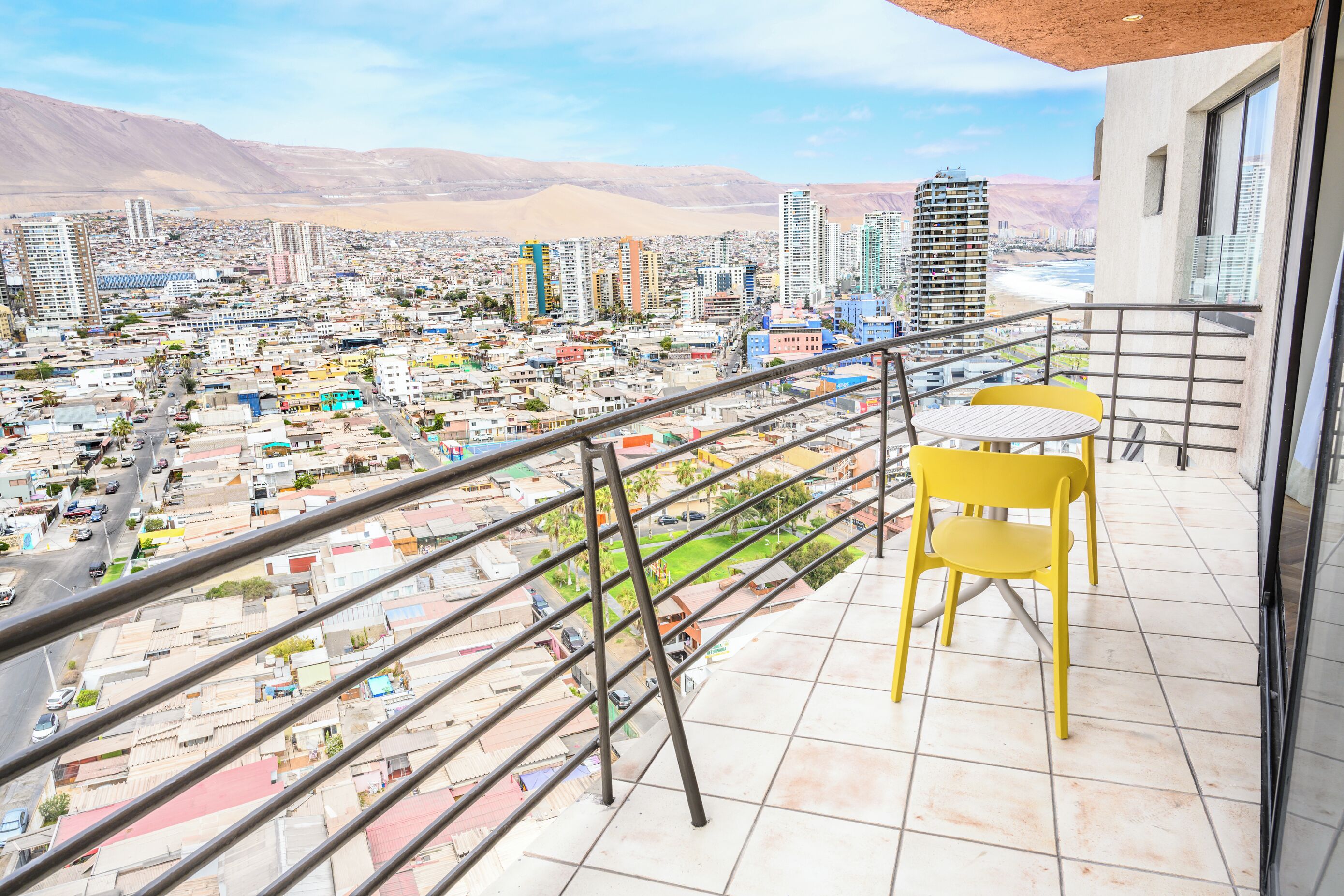 Apartment (Studio) | Premium bedding, in-room safe, desk, blackout drapes