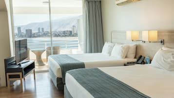 Suite | Luxe beddengoed, een minibar, een kluis op de kamer