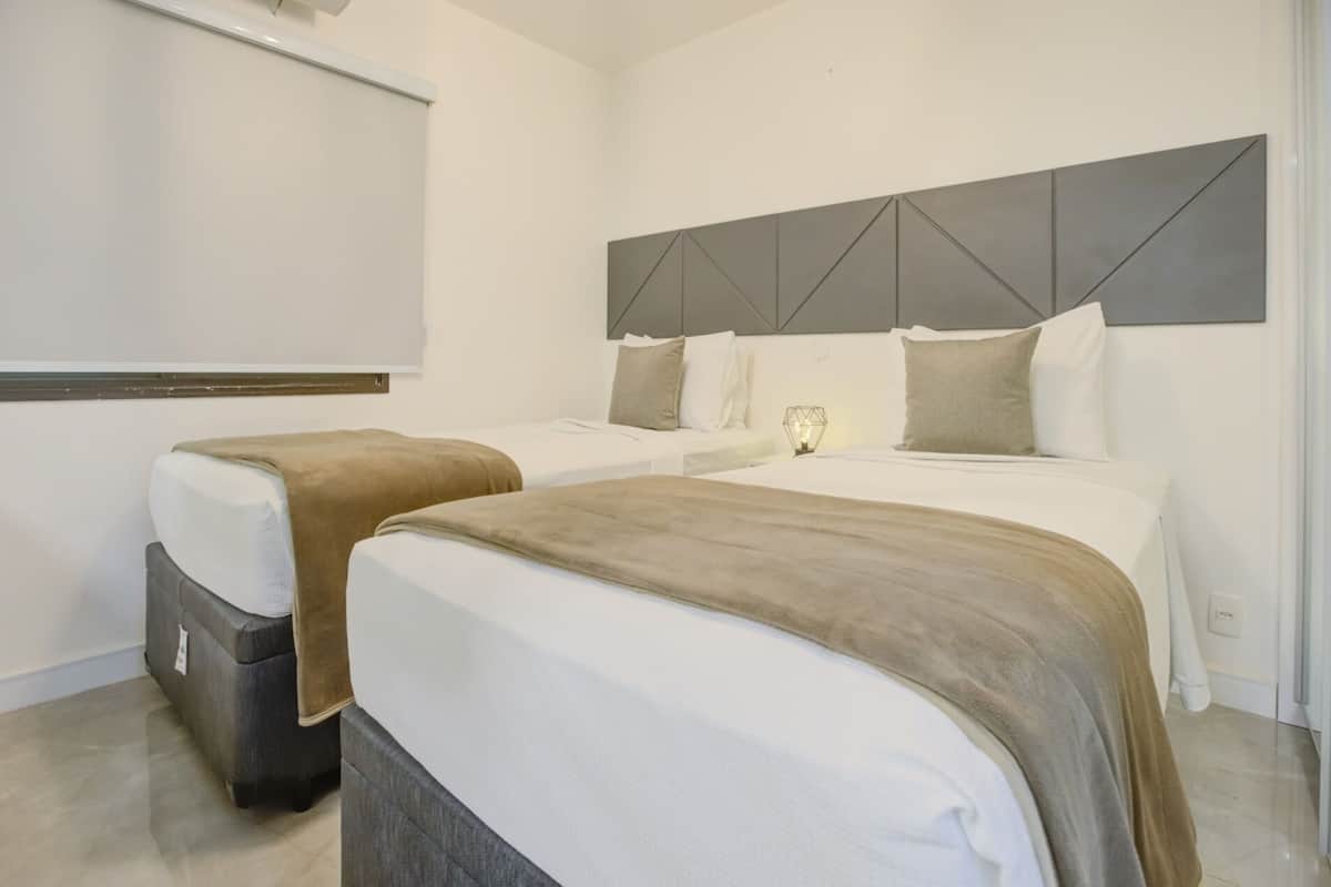 Luxury Room, 2 Katil Bujang (Single) | 1 bilik tidur, peralatan tempat tidur hipoalergenik, bar mini