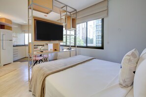 Habitación superior | 1 dormitorio, ropa de cama hipoalergénica, minibar y caja fuerte