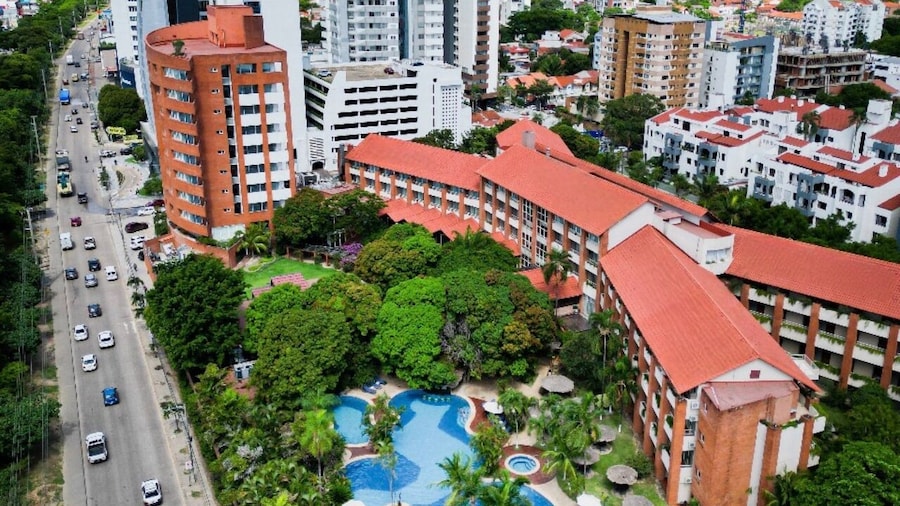Camino Real Hotel